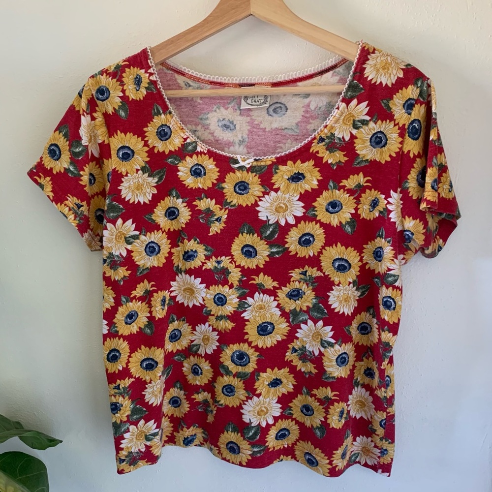 90s | Red Sunflower Bow Top